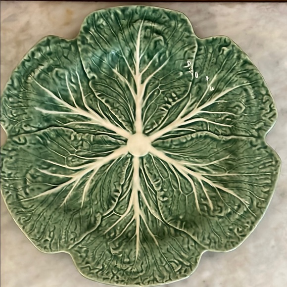 Bordallo Pinheiro-Green Leaf Ceramic Dinner Plates-Set Of Four - Picture 8 of 13